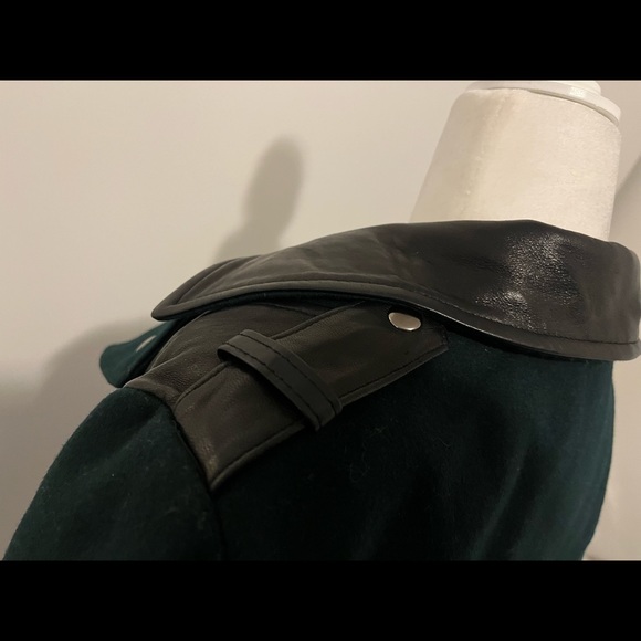 GREEN 60% WOOL - MIXED MATERIAL STYLE WOOL COAT WITH PLEATHER & ZIP DETAIL - Picture 8 of 9